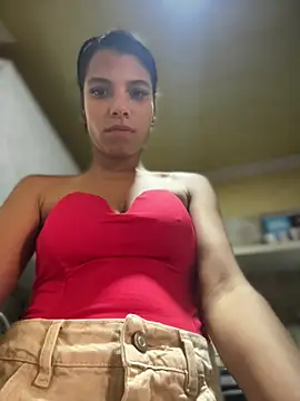 Snapshot of Aimar_LS chatting on 05/25/26, 04:35 Aimar LS online show from 05/25/26, 04:35