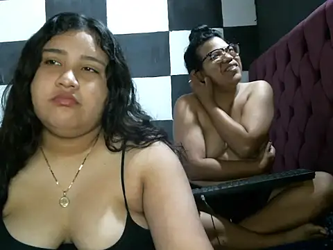 Valery-Khloe online show from 07/22/26, 04:04