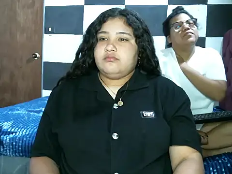 Valery-Khloe online show from 07/25/26, 01:58