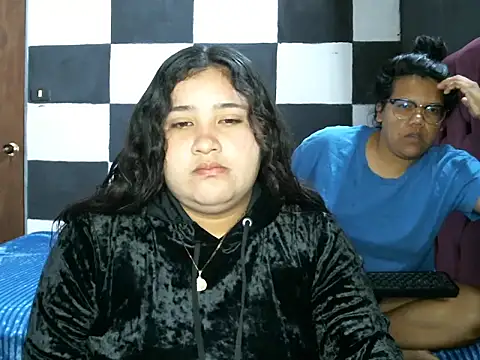 Valery-Khloe online show from 08/05/26, 04:15