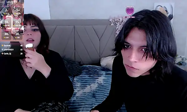 Snapshot of raven_n_matt chatting on 05/21/26, 07:26 raven n matt online show from 05/21/26, 07:26