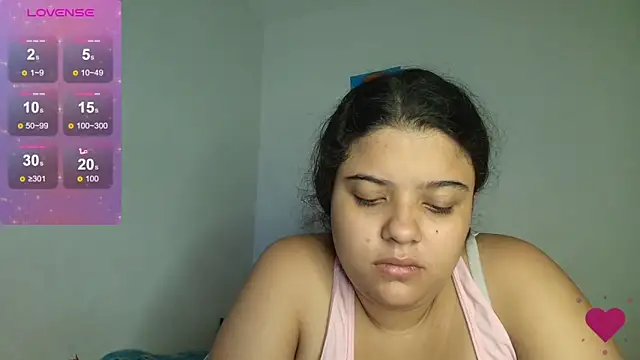 Snapshot of EliVanegas chatting on 06/28/26, 10:05 EliVanegas online show from 06/28/26, 10:05