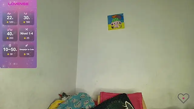 Snapshot of EliVanegas chatting on 07/06/26, 03:03 EliVanegas online show from 07/06/26, 03:03
