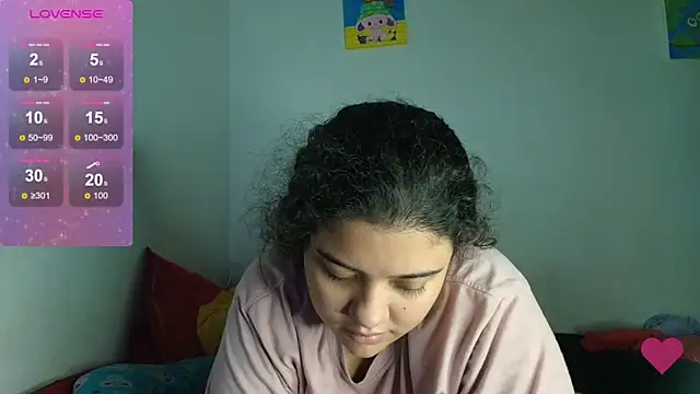 Snapshot of EliVanegas chatting on 07/23/26, 03:10 EliVanegas online show from 07/23/26, 03:10