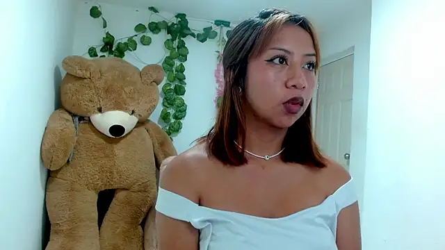soofia 1609 online show from 05/09/26, 08:25