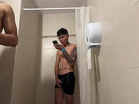 Jackdaniel001  online show from 07/04/26, 06:08