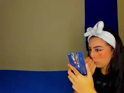 Lore1822 online show from 04/22/26, 02:18