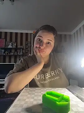 KathrynGomez online show from 04/23/26, 01:57