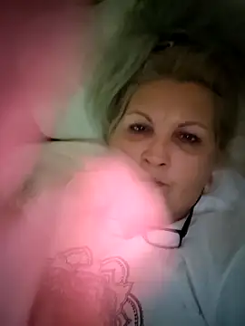 Divineblond online show from 11/02/25, 07:49