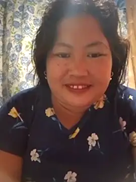 Snapshot of sweet_pinay01 chatting on 06/30/26, 12:11 sweet pinay01 online show from 06/30/26, 12:11