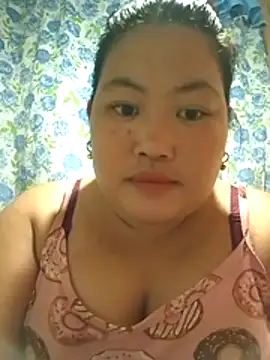 Snapshot of sweet_pinay01 chatting on 07/02/26, 12:32 sweet pinay01 online show from 07/02/26, 12:32