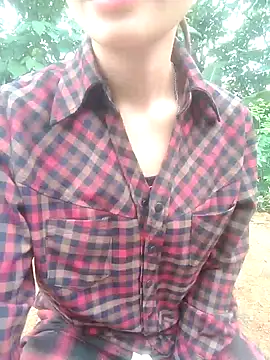 tom1133 online show from 04/24/26, 12:57