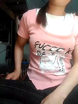 tom1133 online show from 04/25/26, 04:26