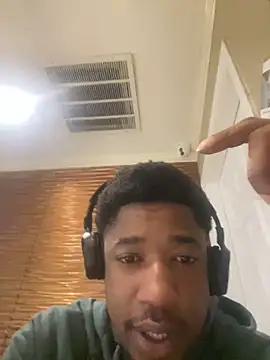 milfandyoungin online show from 06/10/26, 08:46