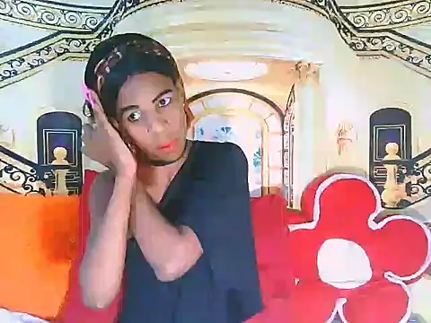 Snapshot of EbonySweetPeach chatting on 05/05/26, 05:48 EbonySweetPeach online show from 05/05/26, 05:48
