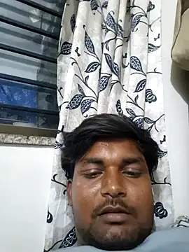 Gujju here online show from 04/24/26, 05:15