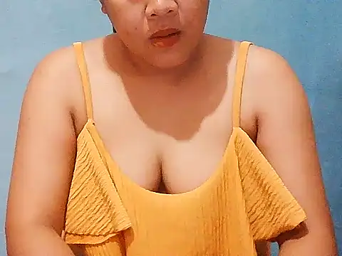 Snapshot of angel_l0ve chatting on 05/06/26, 06:41 angel l0ve online show from 05/06/26, 06:41