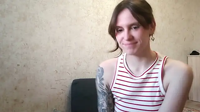 shy Miracle online show from 06/04/26, 06:14