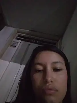 AMY AND ANDY online show from 05/05/26, 03:14