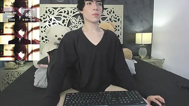 Snapshot of DemonFoxx chatting on 06/25/26, 12:09 DemonFoxx online show from 06/25/26, 12:09