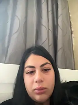 Snapshot of LilyLovell chatting on 04/27/26, 12:03 LilyLovell online show from 04/27/26, 12:03