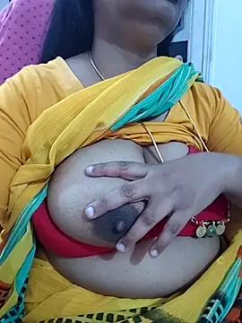 Snapshot of Nayana_456 chatting on 06/14/26, 07:21 Nayana 456 online show from 06/14/26, 07:21