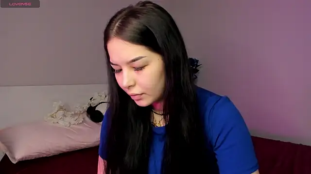 Snapshot of missinfull chatting on 05/06/26, 01:16 missinfull online show from 05/06/26, 01:16