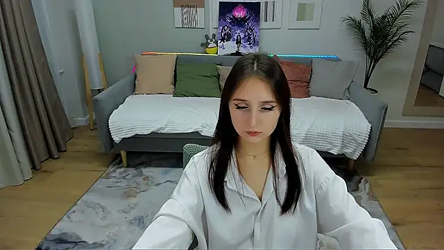 JulietteMonli online show from 07/26/26, 07:32