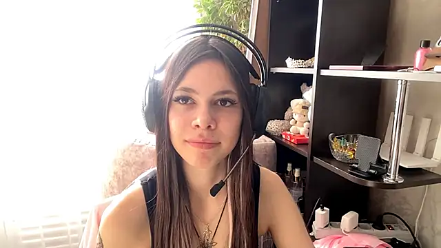 Snapshot of TuZezima chatting on 05/02/26, 03:28 TuZezima online show from 05/02/26, 03:28