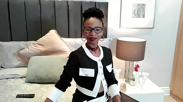 Snapshot of Miss-Erotic-Narcotic chatting on 05/21/26, 08:49 Miss-Erotic-Narcotic online show from 05/21/26, 08:49