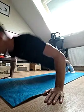 Osuleom29 online show from 04/26/26, 03:10