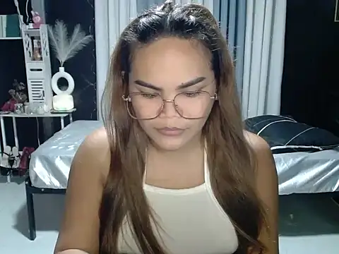 Snapshot of Kendallfoxx chatting on 06/19/26, 10:08 Kendallfoxx online show from 06/19/26, 10:08