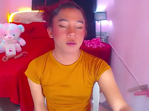 URsexyLylia online show from 05/11/26, 04:26