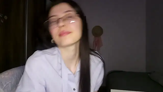 Snapshot of AshleyTropiano chatting on 05/30/26, 03:20 AshleyTropiano online show from 05/30/26, 03:20