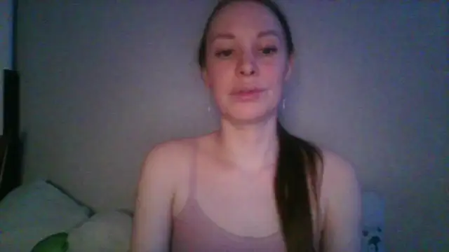 Naughty Spark  online show from 06/08/26, 07:47