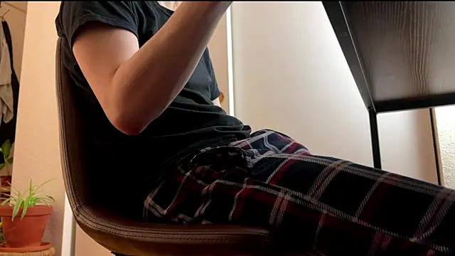 Yourgoodboy j online show from 04/27/26, 02:31