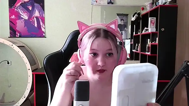 ZoyaMek online show from 04/25/26, 06:05