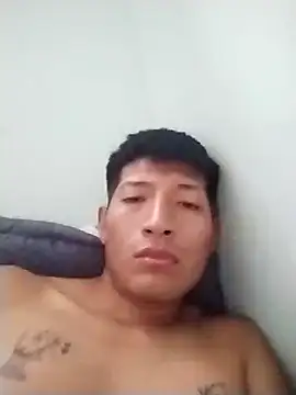 luxuryblue777 online show from 04/28/26, 07:41