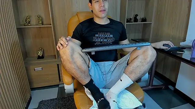 Derek Voss online show from 04/28/26, 11:48