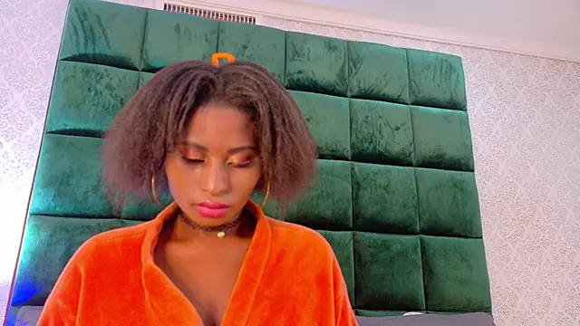 Elektradoll1 online show from 05/09/26, 12:10