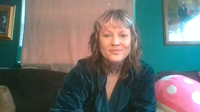 RosieSwitchBitch online show from 05/03/26, 04:13