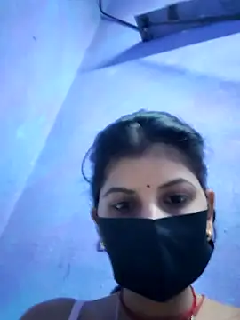 Snapshot of RUHI_1143 chatting on 05/24/26, 04:01 RUHI 1143 online show from 05/24/26, 04:01
