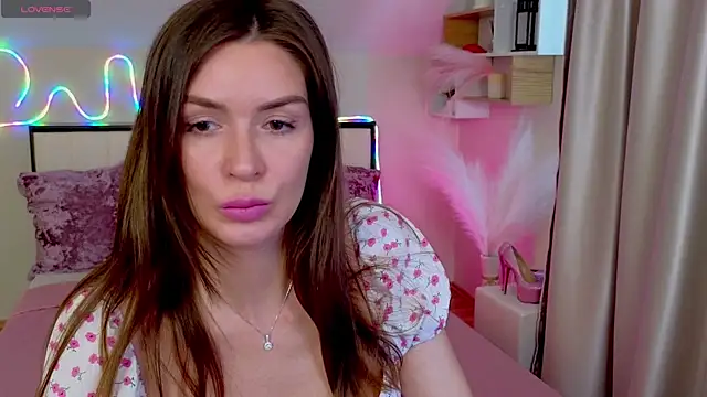 MicheleSantiago online show from 04/28/26, 07:57