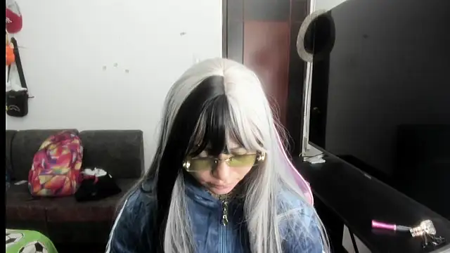 Snapshot of romina23 chatting on 05/10/26, 10:04 romina23 online show from 05/10/26, 10:04