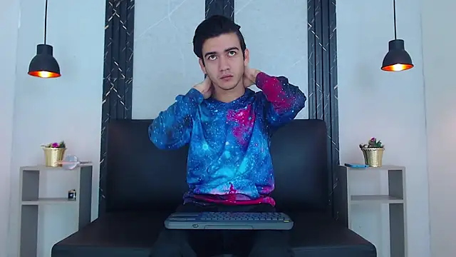Snapshot of Feiccer_Castquer chatting on 05/04/26, 11:17 Feiccer Castquer online show from 05/04/26, 11:17
