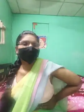 Snapshot of Sameera-sexy chatting on 05/16/26, 04:06 Sameera-sexy online show from 05/16/26, 04:06