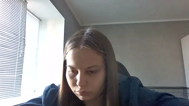 Snapshot of _Linsyy_ee_ chatting on 05/03/26, 02:01 Linsyy ee online show from 05/03/26, 02:01