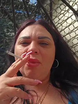 Snapshot of -CUTE-EVVIL- chatting on 05/16/26, 11:09 -CUTE-EVVIL- online show from 05/16/26, 11:09