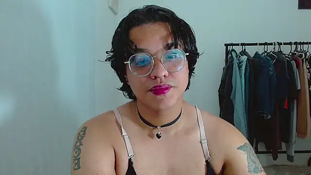 Diane exotic online show from 05/24/26, 10:37