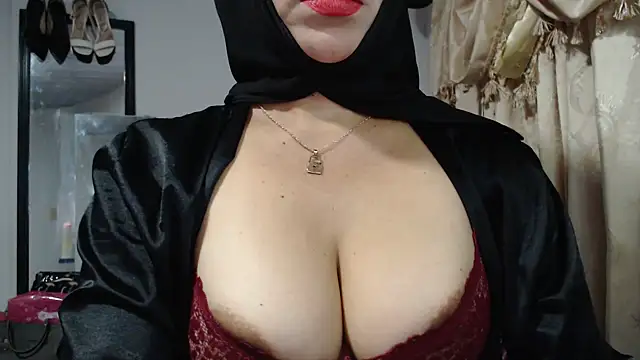 nadia  abaud online show from 07/06/26, 12:51